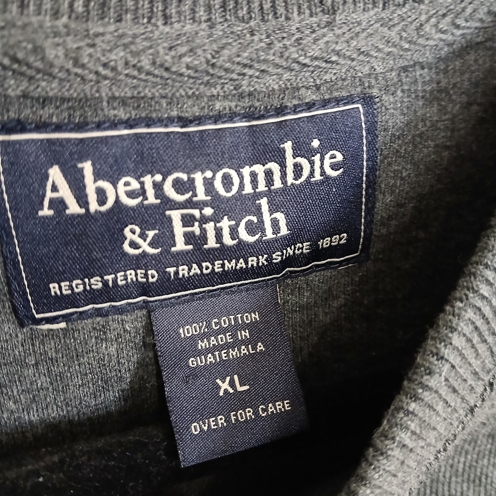 Abercrombie & Fitch Red Gray Crewneck Sweatshirt Preppy Academia Varsity Logo 3 - Picture 4 of 7